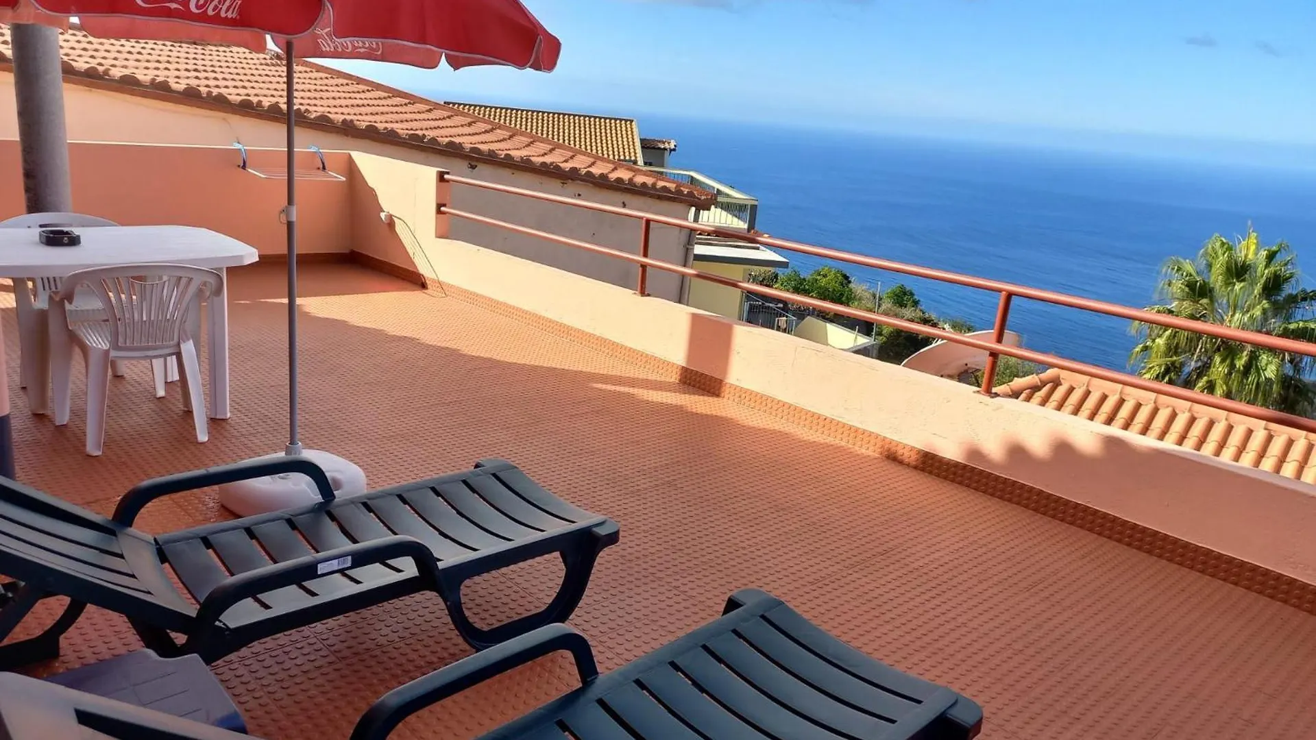 Casa Afonso A Getaway Apartment contacts